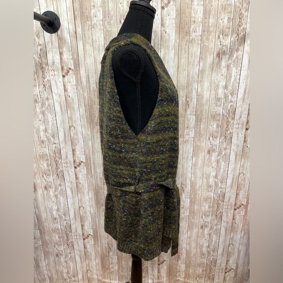 Christina Ehrlich Olive Knit Vest - Picture 3 of 5